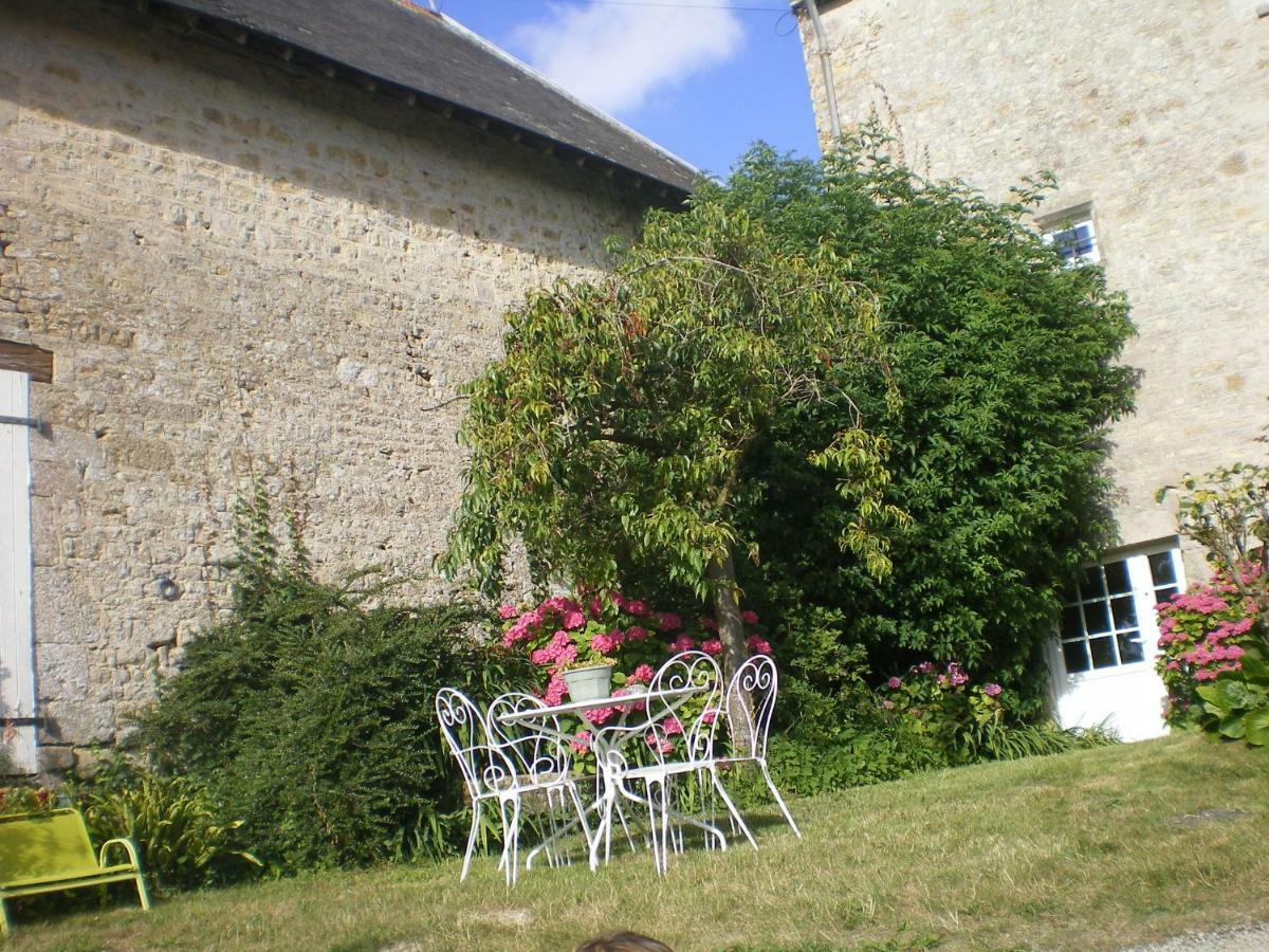 Ferme Manoir La Fiere Panzió Sainte-Mère-Église Kültér fotó
